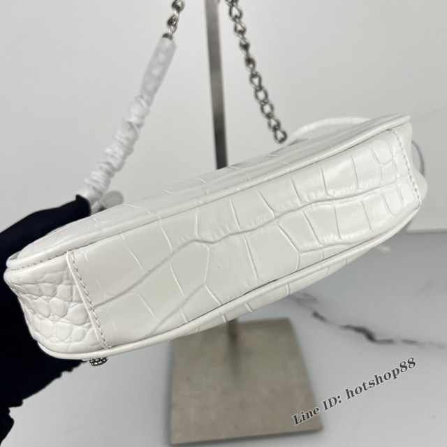 Balenciaga專櫃爆款le cagole迷你鏈條機車包 巴黎世家鱷魚白色五金銀帶鑽女包 fyj1183